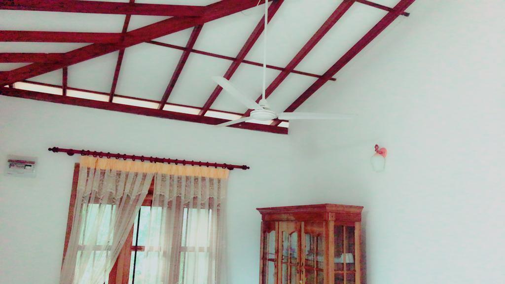 Mount Nature Villa Хикадува Екстериор снимка