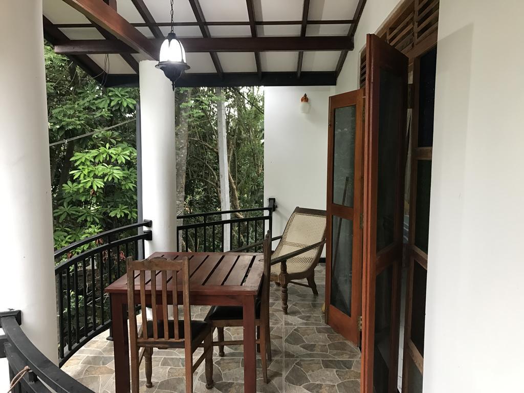 Mount Nature Villa Хикадува Екстериор снимка