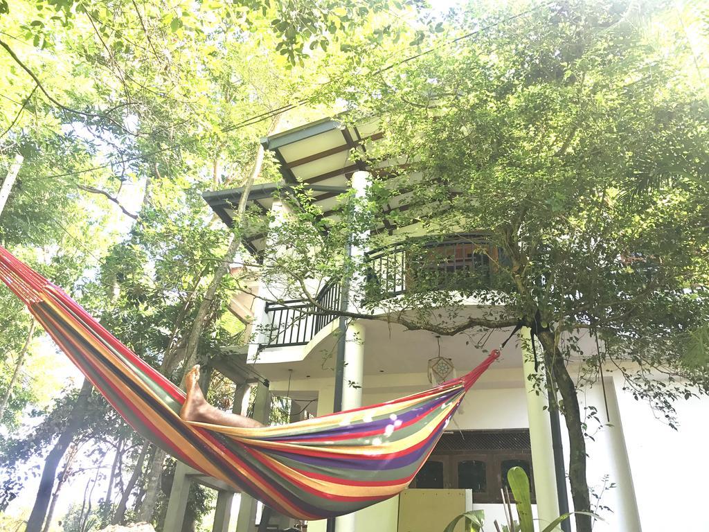 Mount Nature Villa Хикадува Екстериор снимка